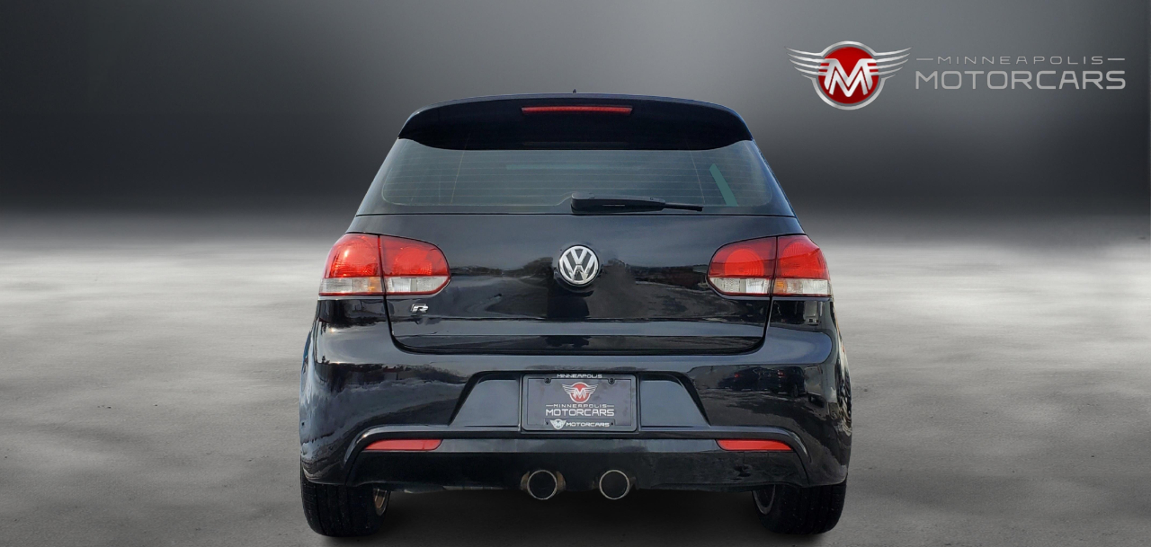 Volkswagen Golf R  2013
