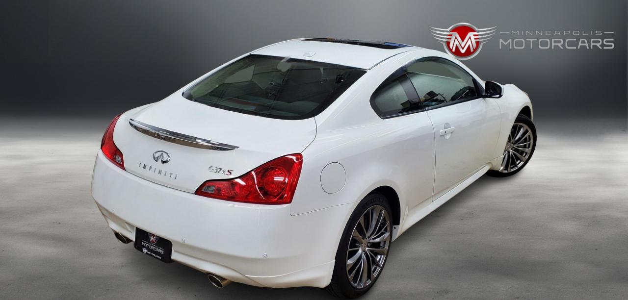 Infiniti G37XS  2013