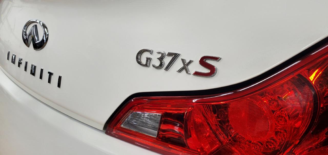 Infiniti G37XS  2013
