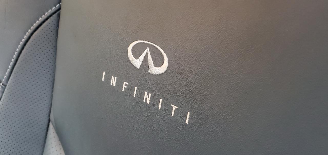 Infiniti G37XS  2013