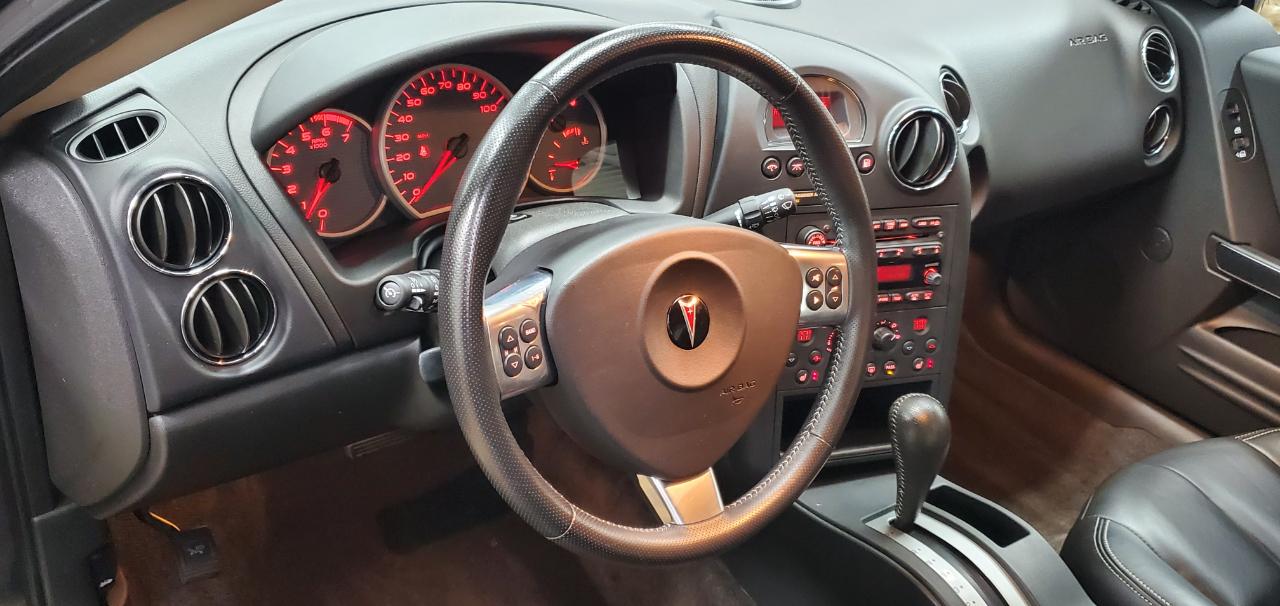 Pontiac Grand Prix Sedan 2007