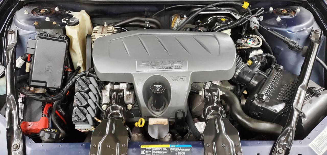 Pontiac Grand Prix Sedan 2007