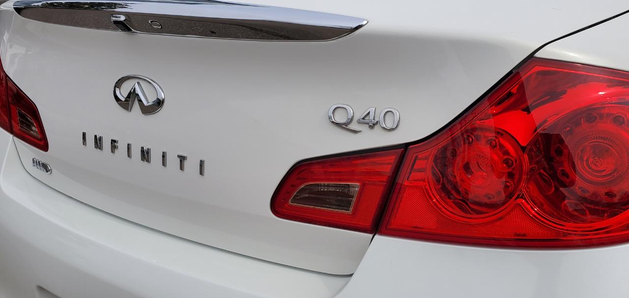 Infiniti Q40  2015