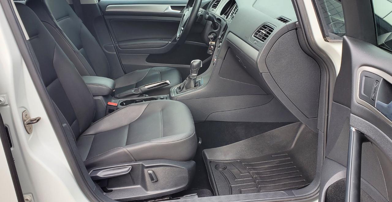 Volkswagen Golf SportWagen  2015