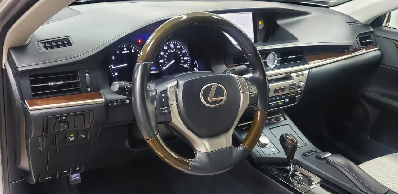 Lexus ES 350 Luxury 2014