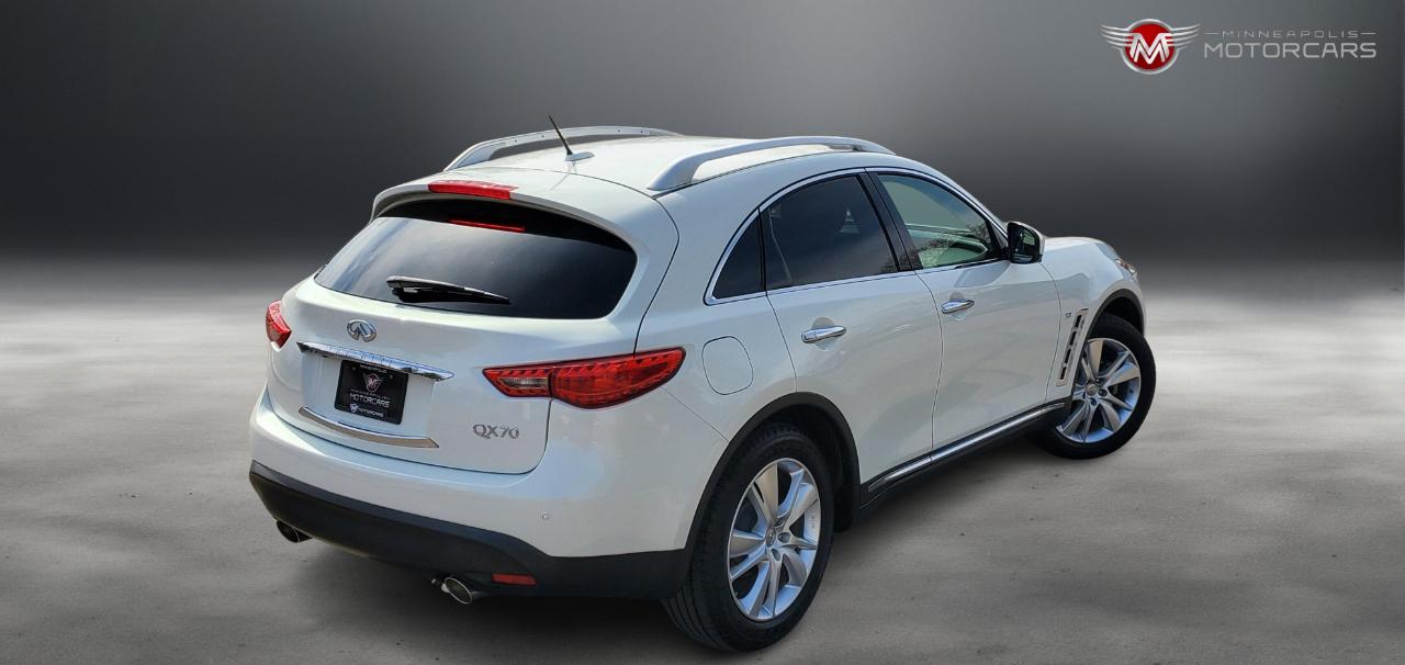 Infiniti QX70  2014