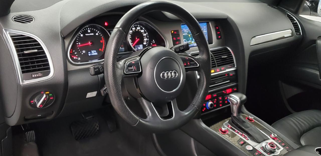 Audi Q7  2015