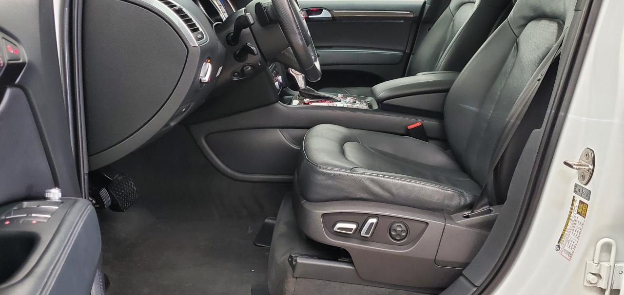 Audi Q7  2015