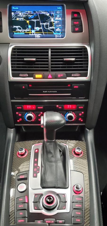 Audi Q7  2015