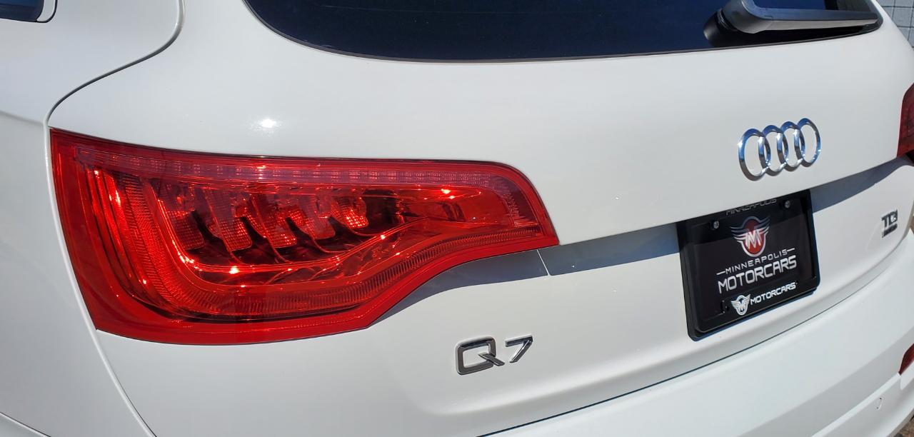 Audi Q7  2015
