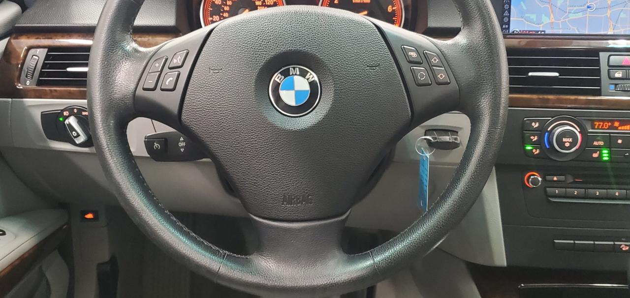 BMW 328i xDrive  2011
