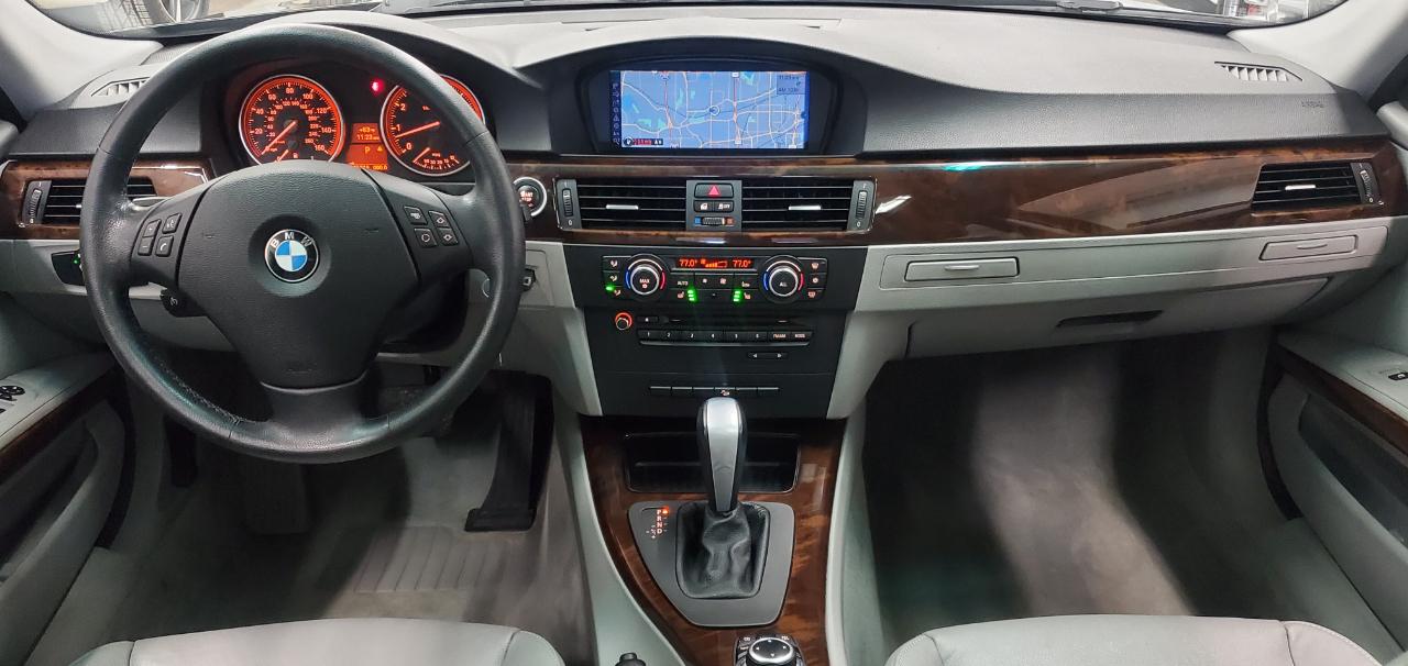 BMW 328i xDrive  2011