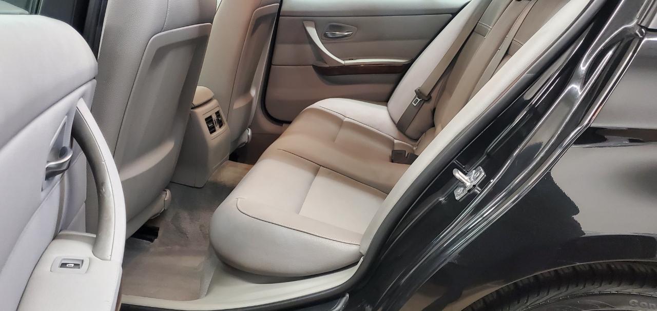 BMW 328i xDrive  2011