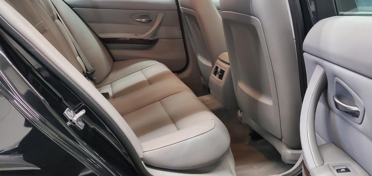 BMW 328i xDrive  2011