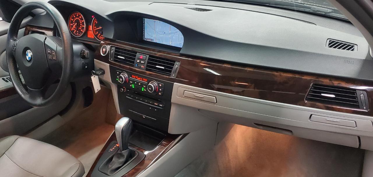 BMW 328i xDrive  2011