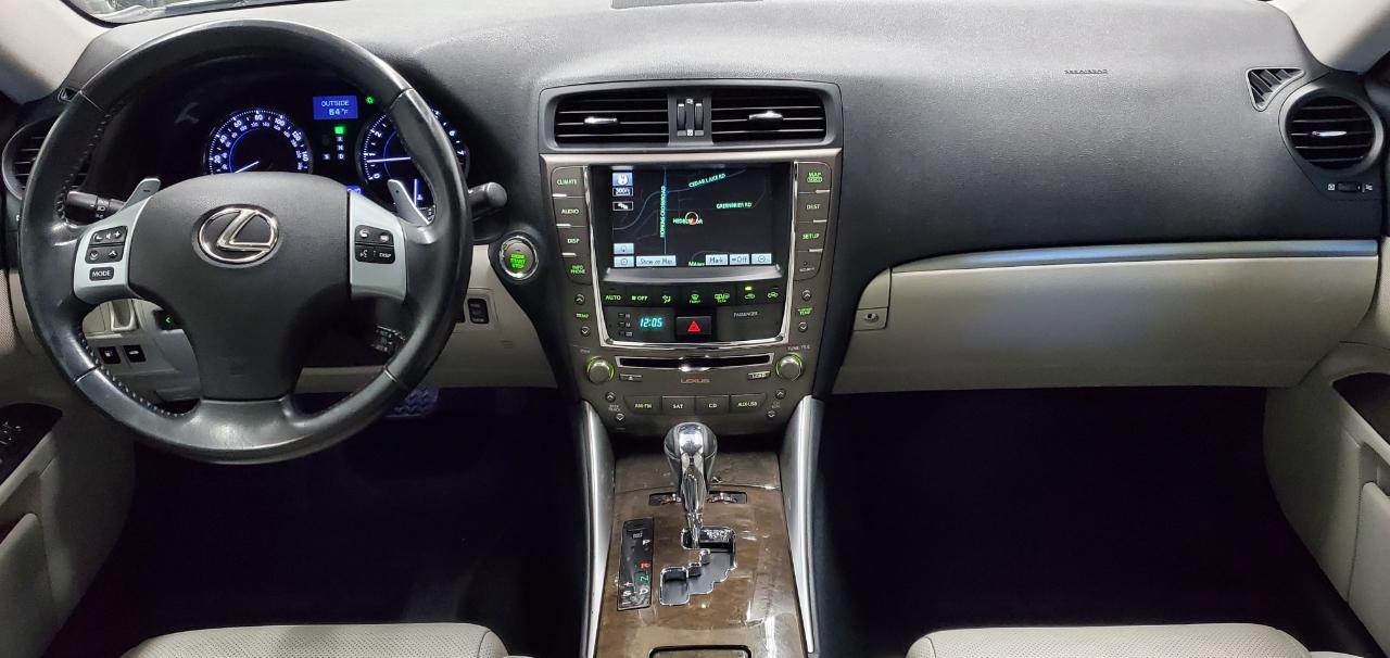 Lexus IS 250  2011