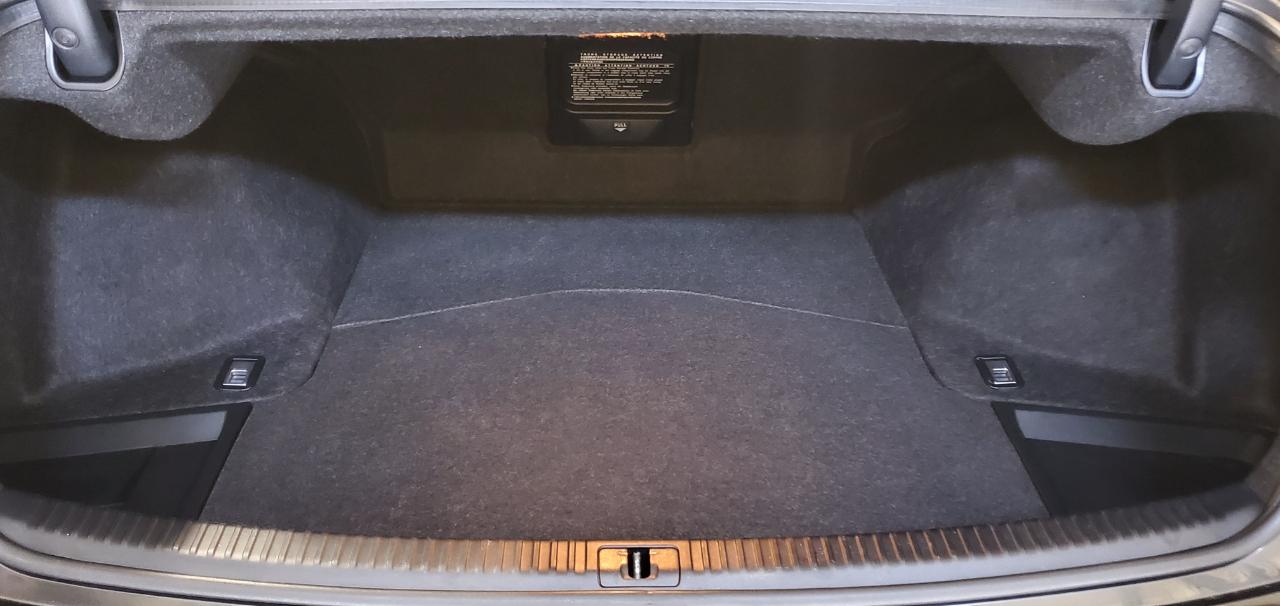 Lexus IS 250  2011