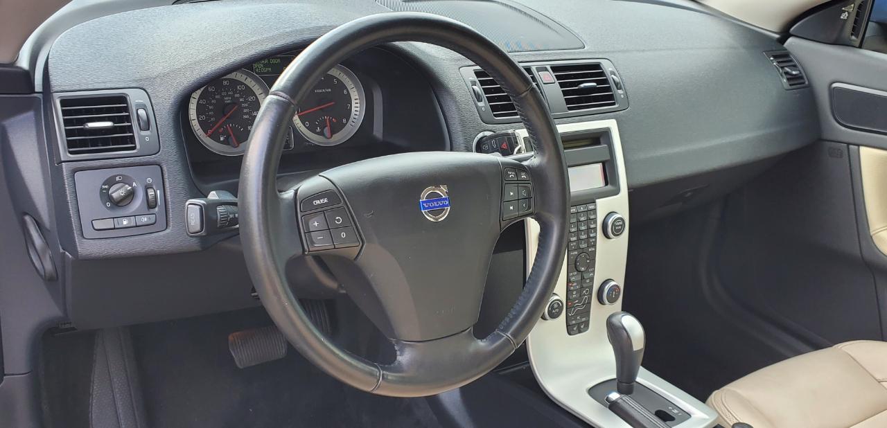 Volvo C70  2013