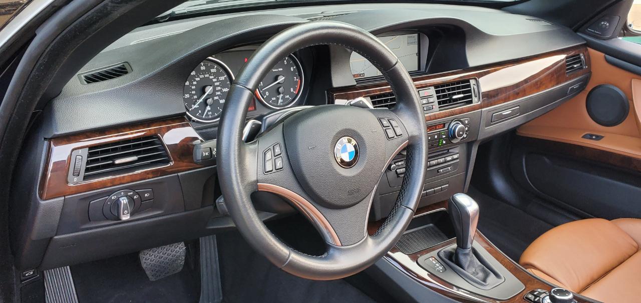BMW 3-Series 335i Convertible 2011