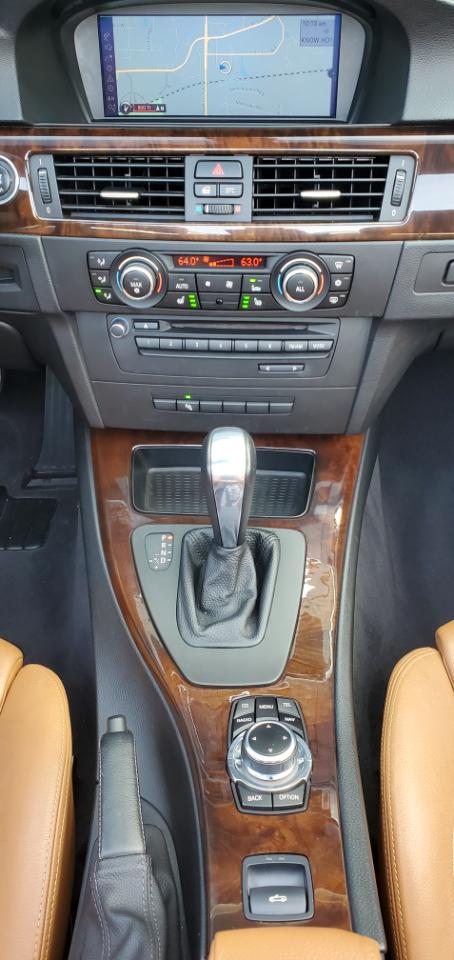 BMW 3-Series 335i Convertible 2011