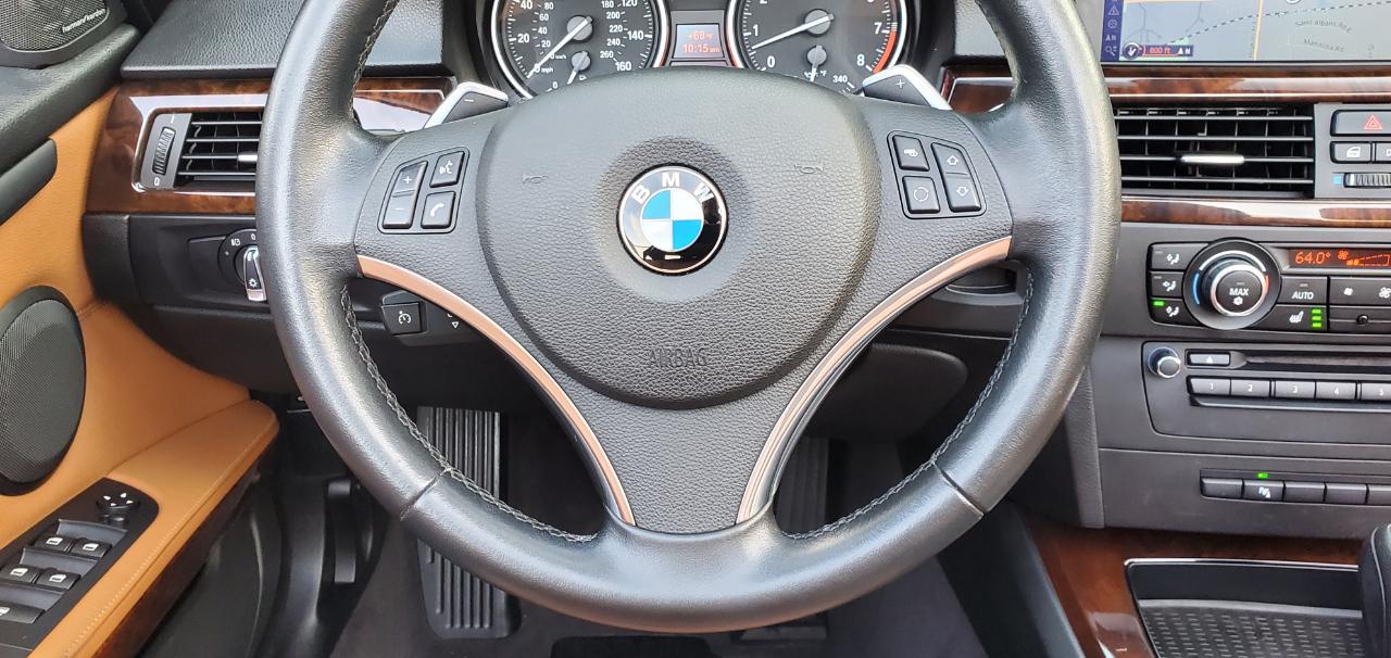 BMW 3-Series 335i Convertible 2011