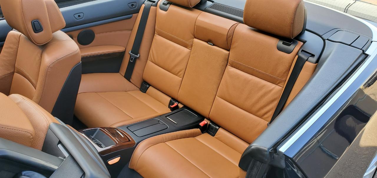BMW 3-Series 335i Convertible 2011