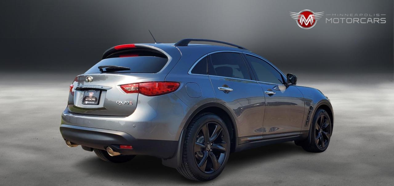 Infiniti QX70  2015