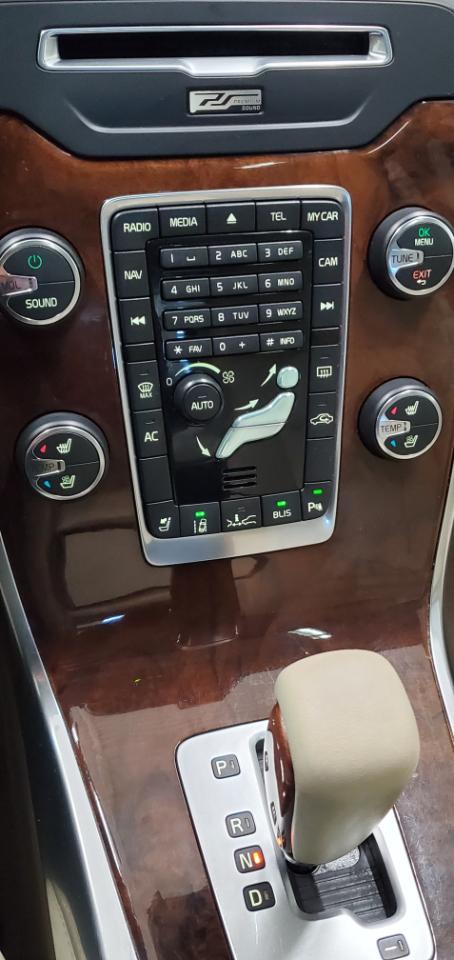 Volvo S80  2012