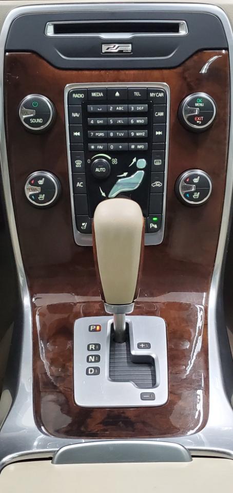 Volvo S80  2012