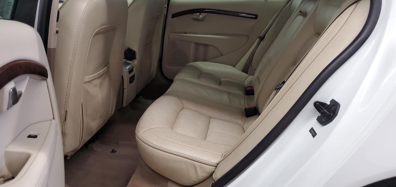 Volvo S80  2012