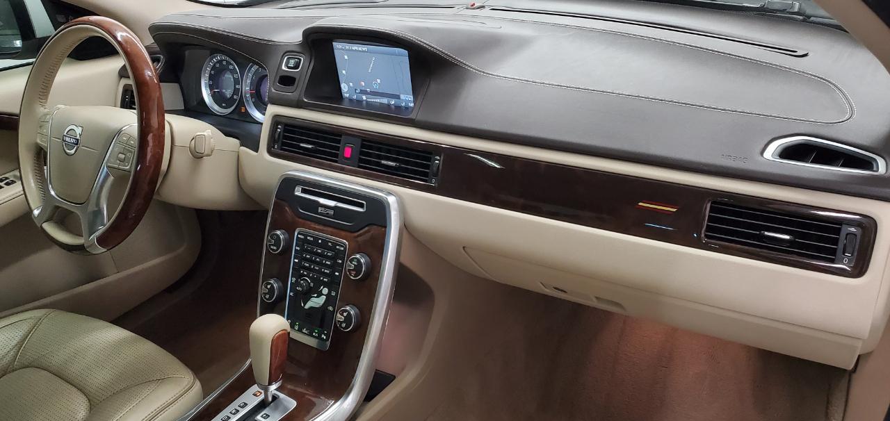 Volvo S80  2012