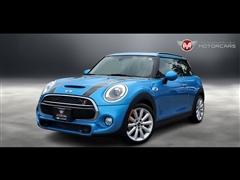 2015 MINI Cooper 