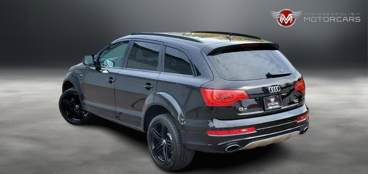 Audi Q7  2015