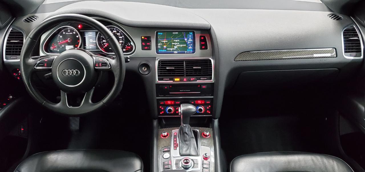 Audi Q7  2015
