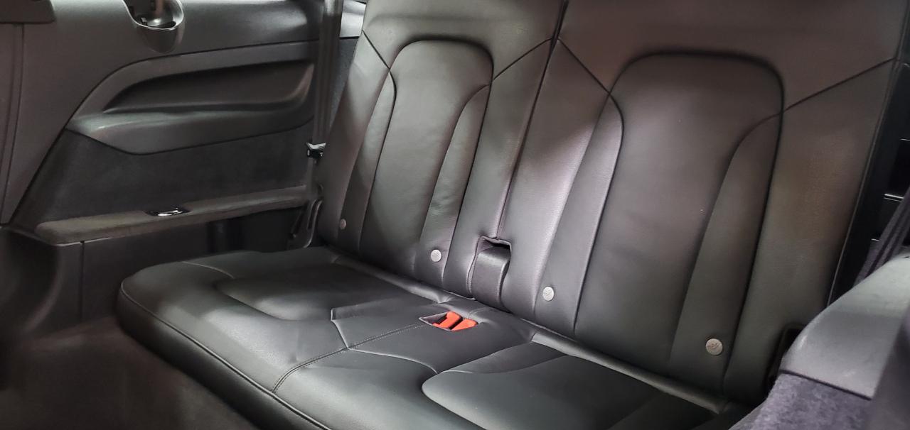 Audi Q7  2015