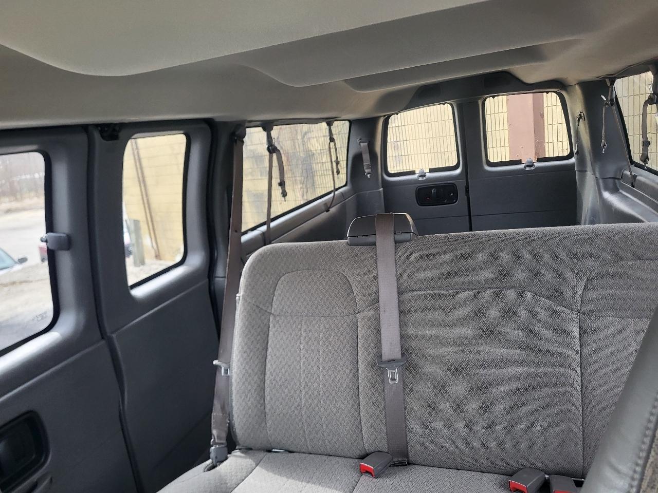 Chevrolet Express LS 3500 Extended 2020