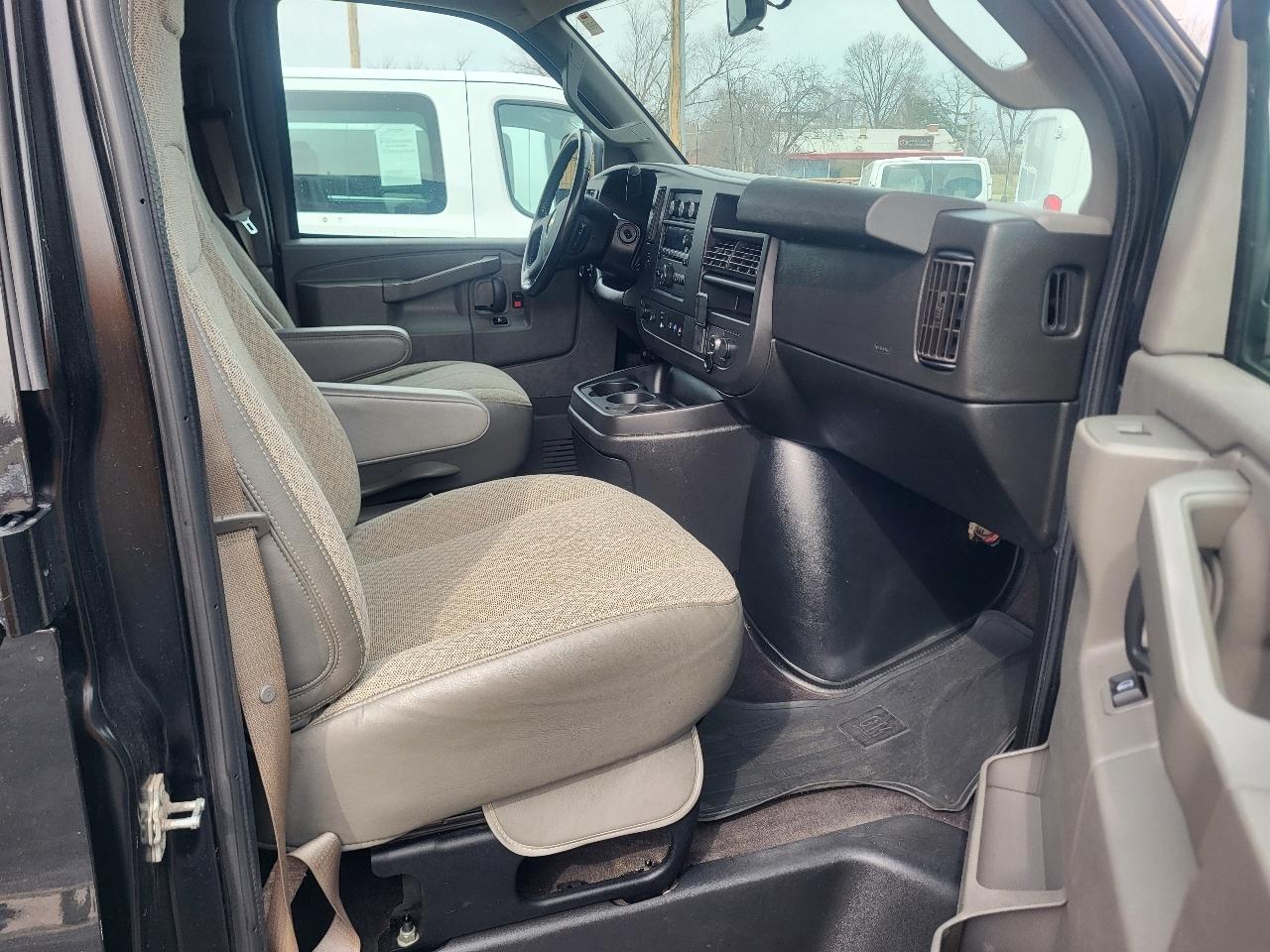 Chevrolet Express LS 3500 Extended 2020