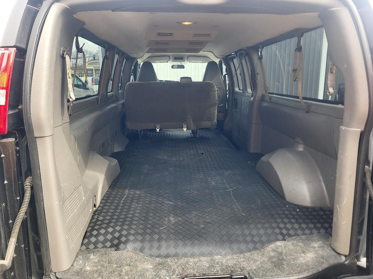 Chevrolet Express LS 3500 Extended 2020