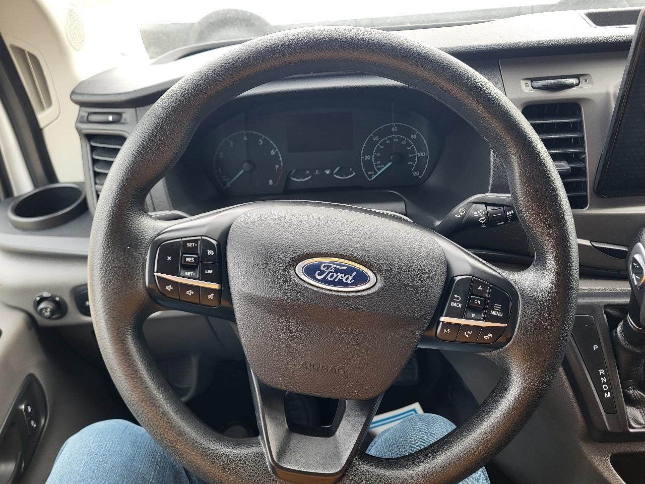 Ford Transit 350 Wagon Low Roof XLT w/Sliding Pass. 148-in. WB 2022