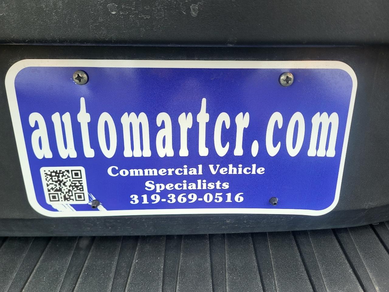 Ford Transit 350 Wagon Low Roof XLT w/Sliding Pass. 148-in. WB 2022