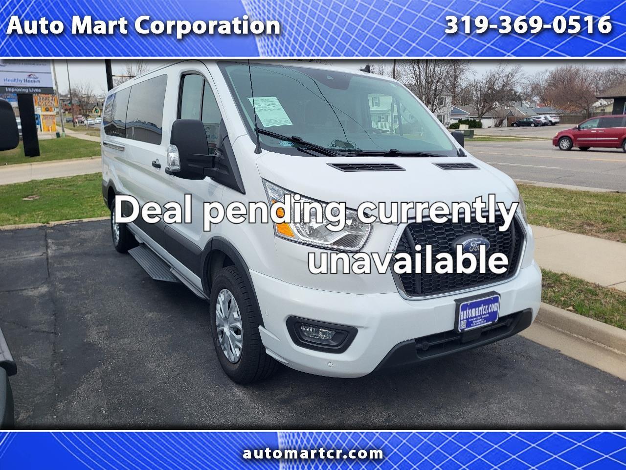 2022 Ford Transit 350 Wagon Low Roof XLT w/Sliding Pass. 148-in. WB