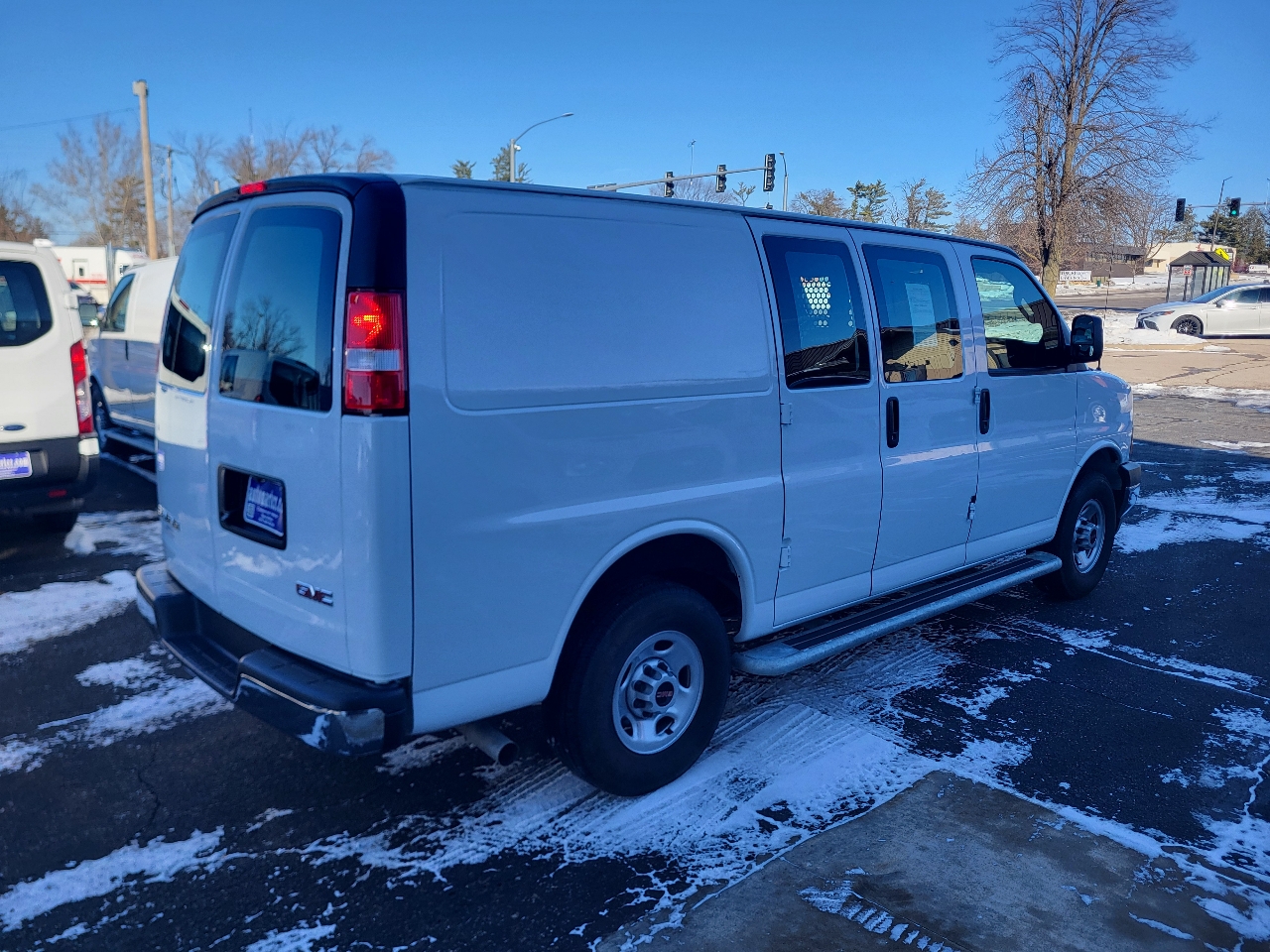 GMC Savana G2500 Cargo 2024