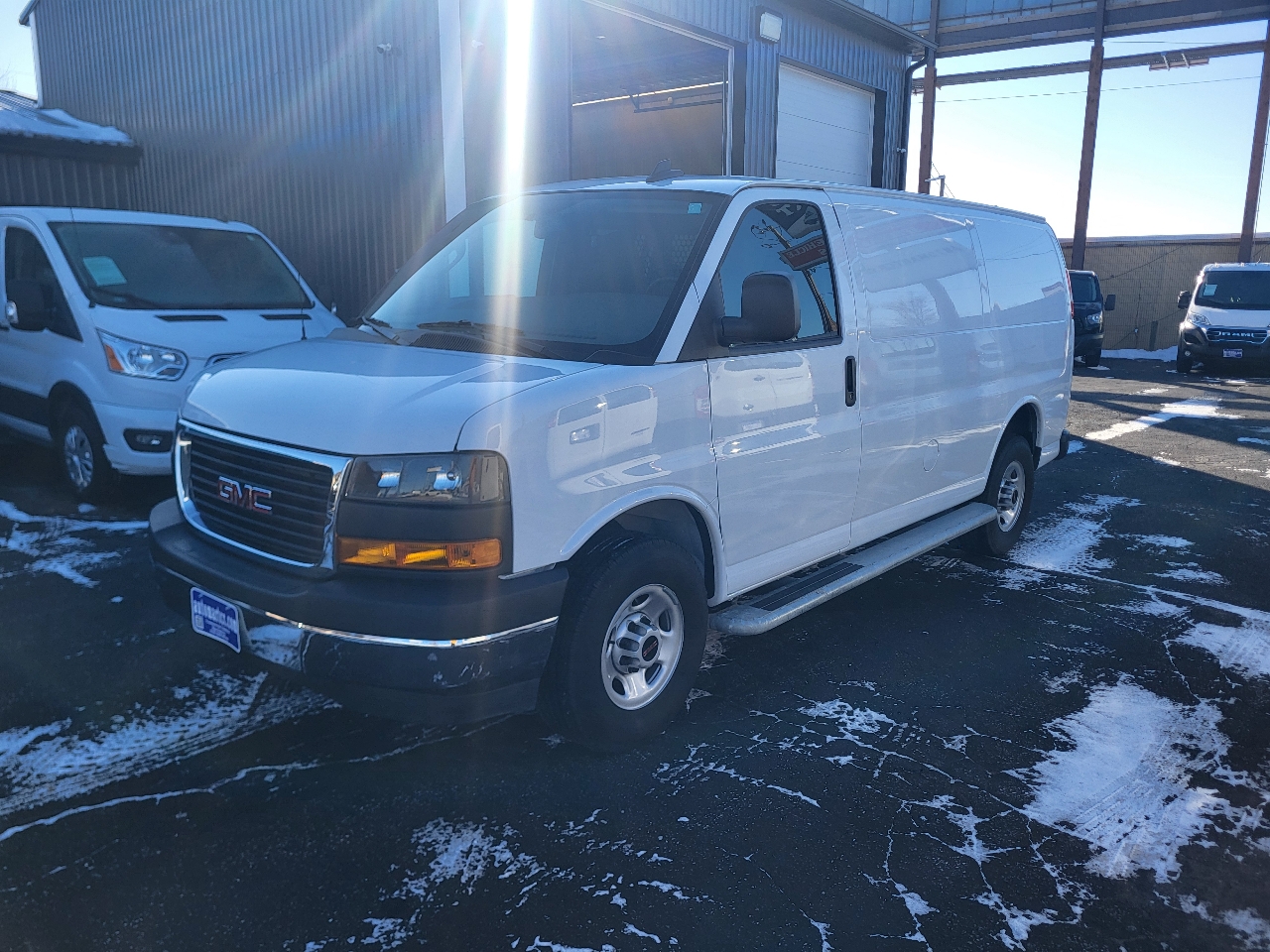 GMC Savana G2500 Cargo 2024