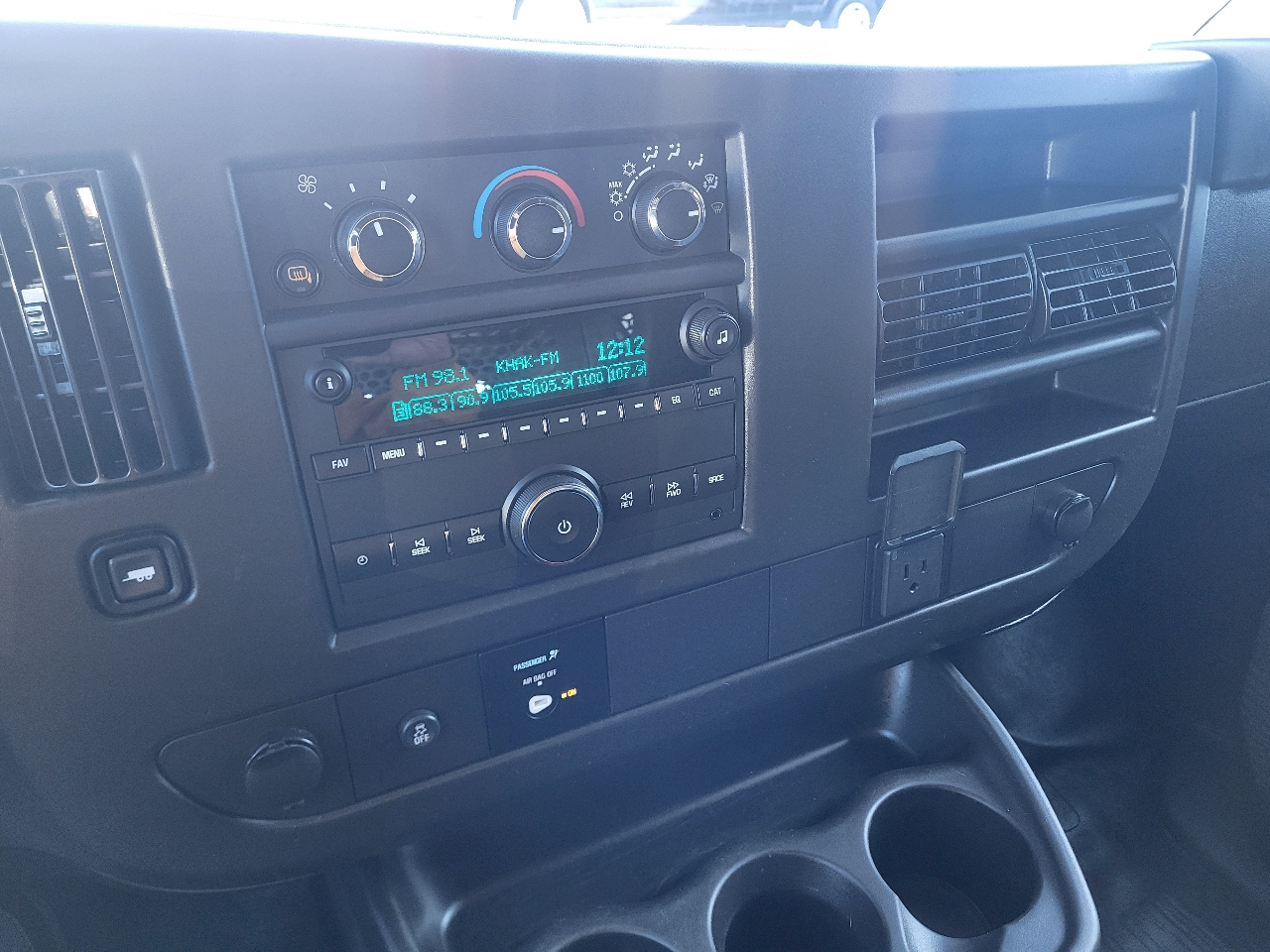 GMC Savana G2500 Cargo 2024