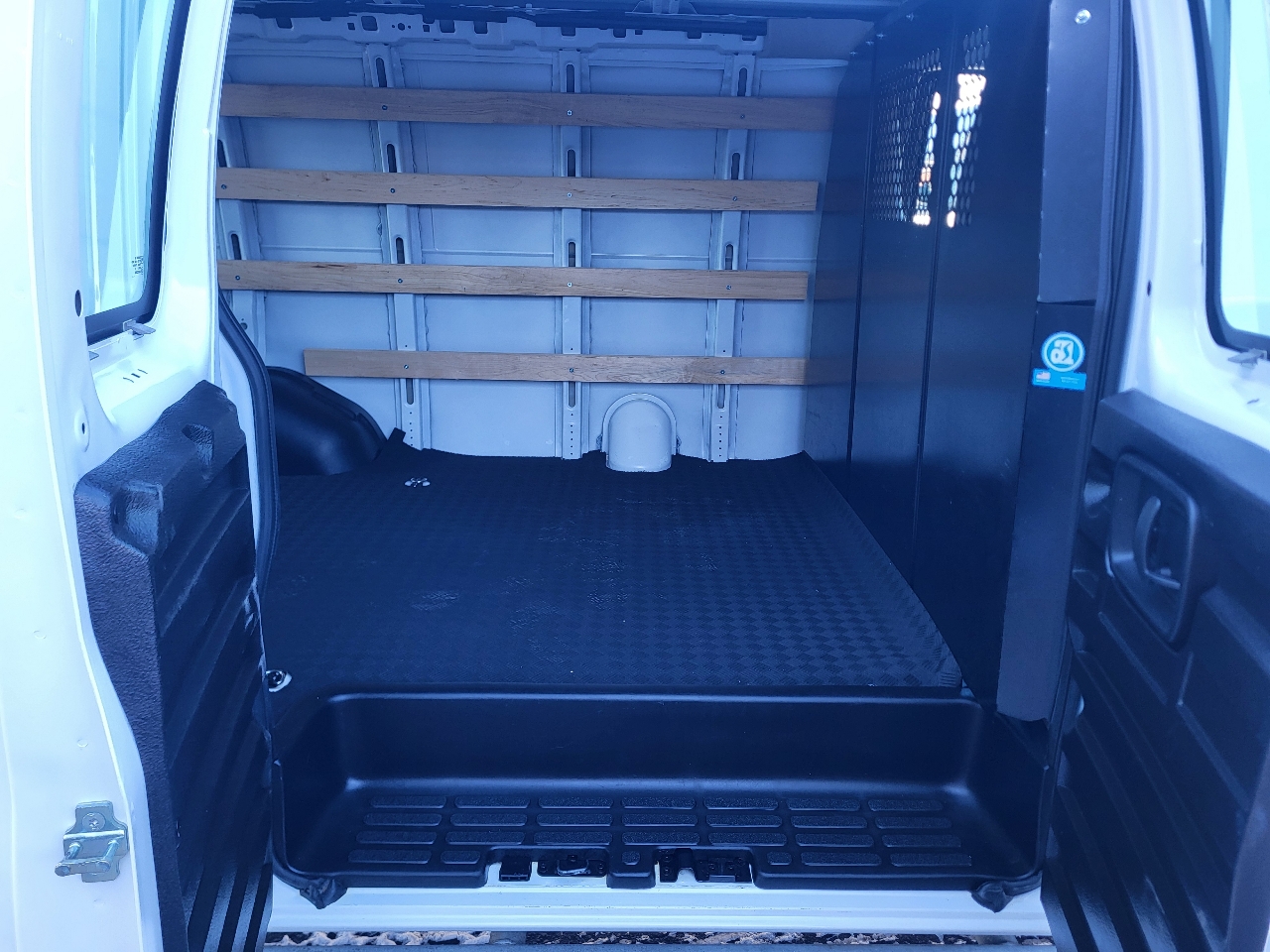 GMC Savana G2500 Cargo 2024