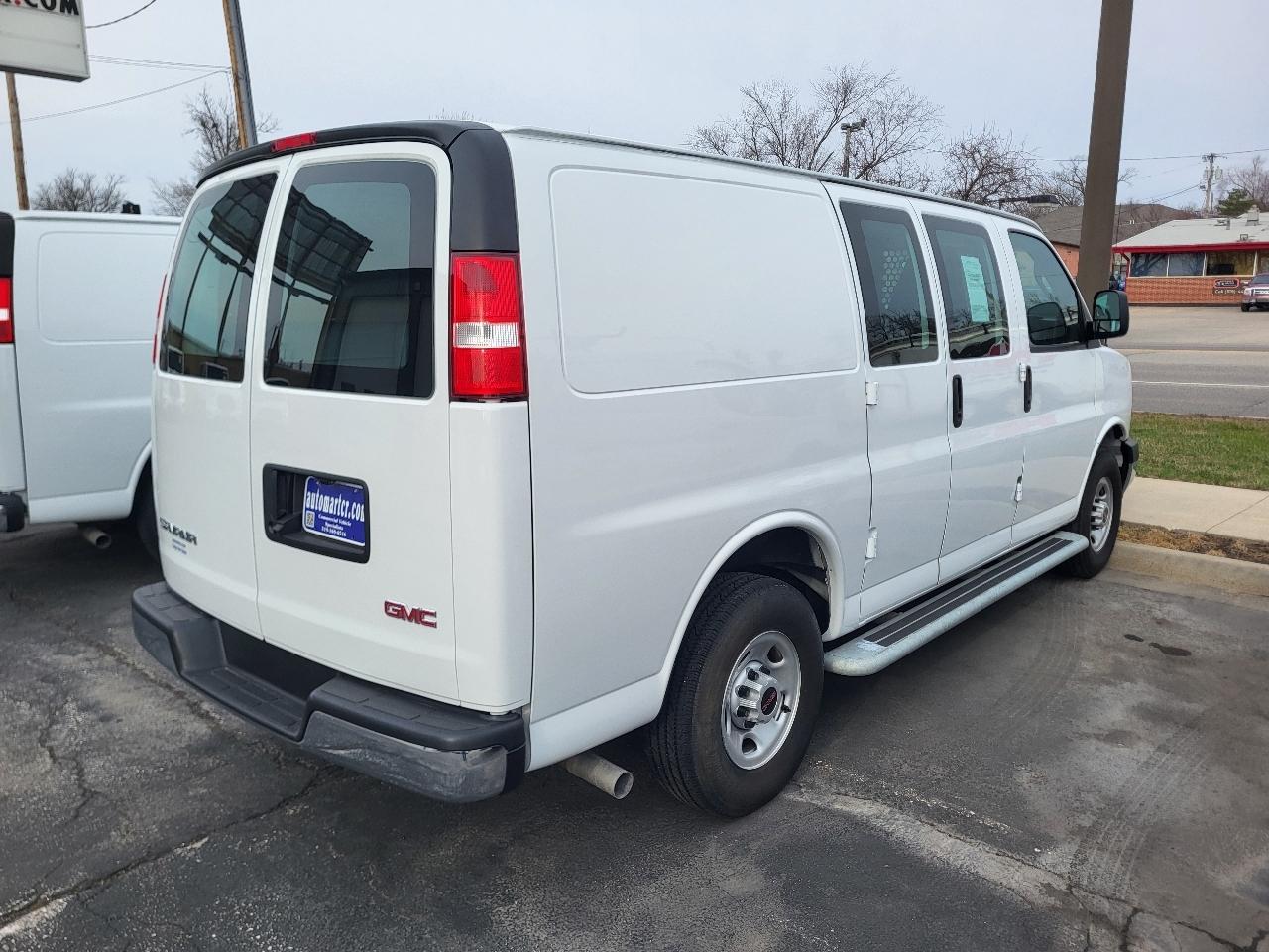 GMC Savana G2500 Cargo 2024