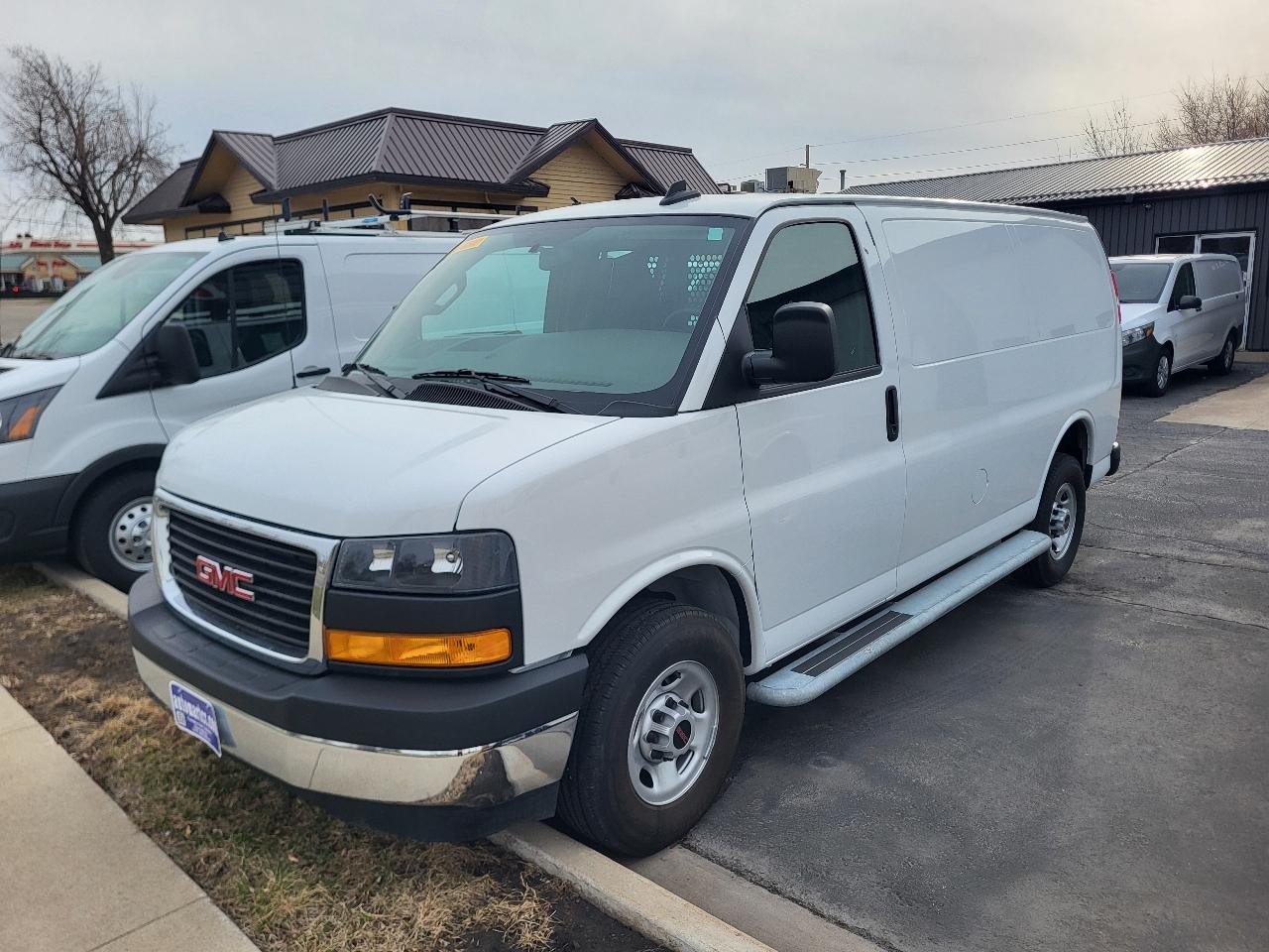 GMC Savana G2500 Cargo 2024