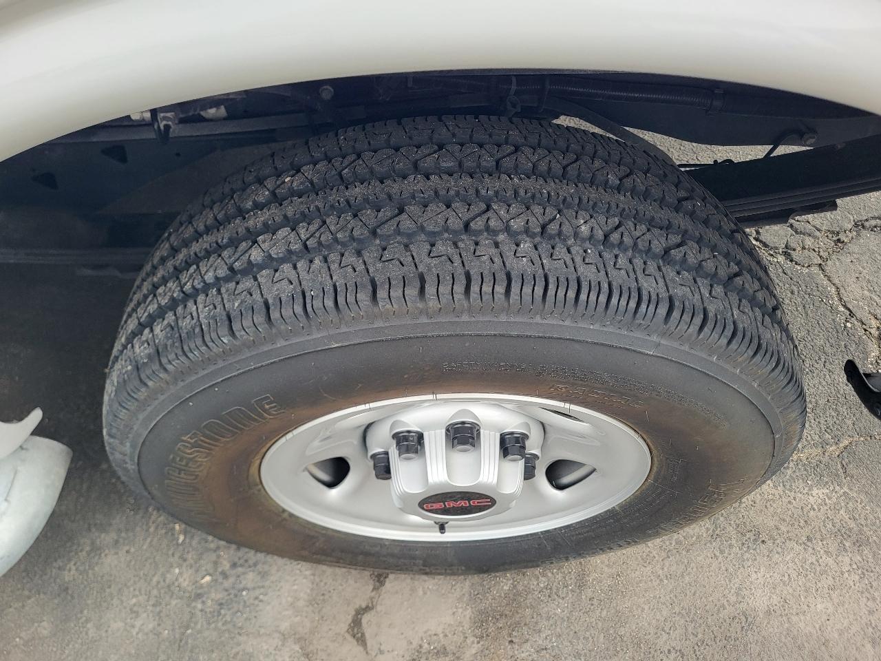 GMC Savana G2500 Cargo 2024