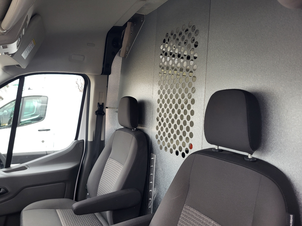 Ford Transit 250 Van Med. Roof w/Sliding Pass. 148-in. WB 2022