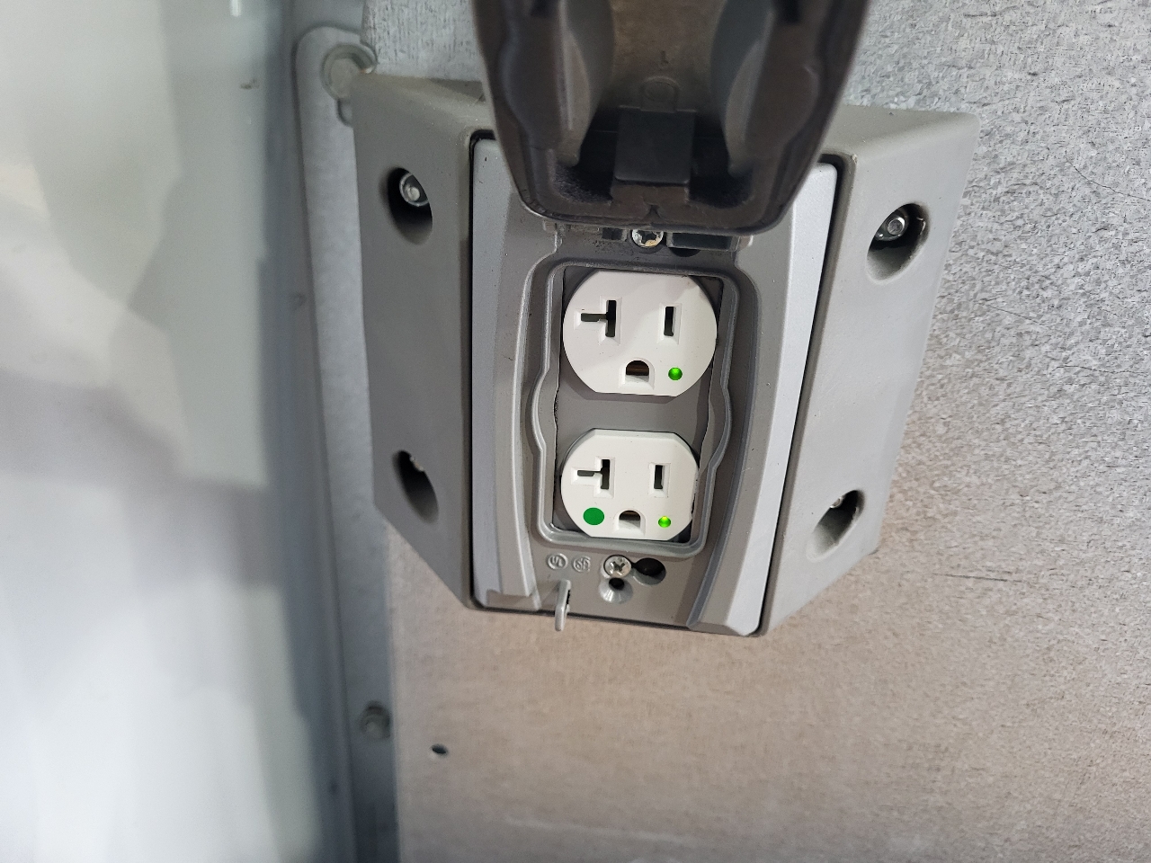 Ford Transit 250 Van Med. Roof w/Sliding Pass. 148-in. WB 2022